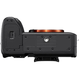 Беззеркальный фотоаппарат Sony ILCE-7M IV Body фото #4